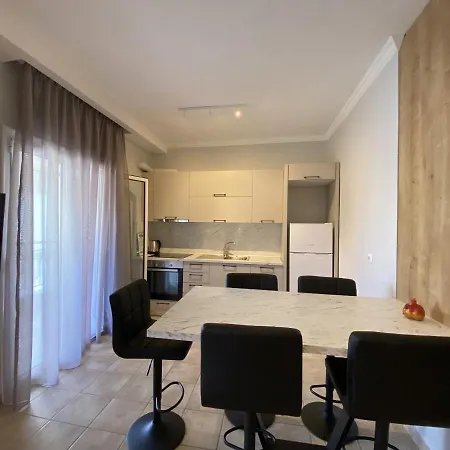 Hellen's * Ofrínion